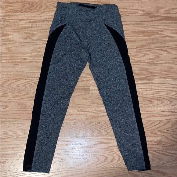 Grey leggings - Picture 2 of 2